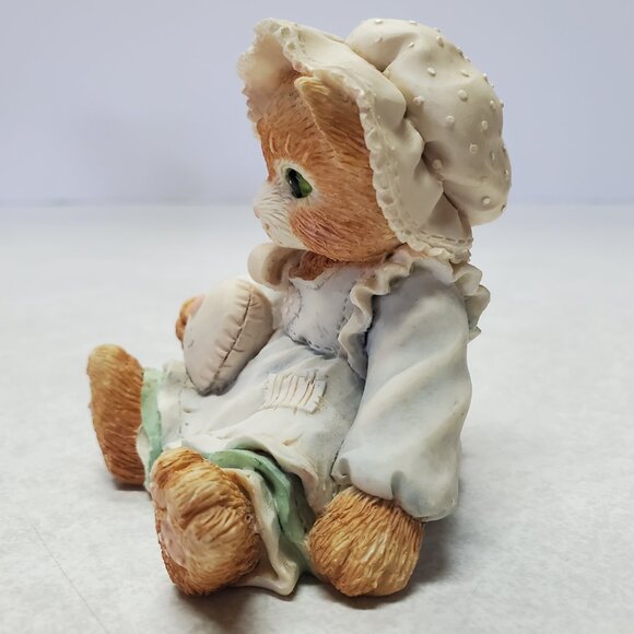 Calico Kittens "Love Is The Heart Of Friendship" Figurine Collectible - Picture 5 of 9